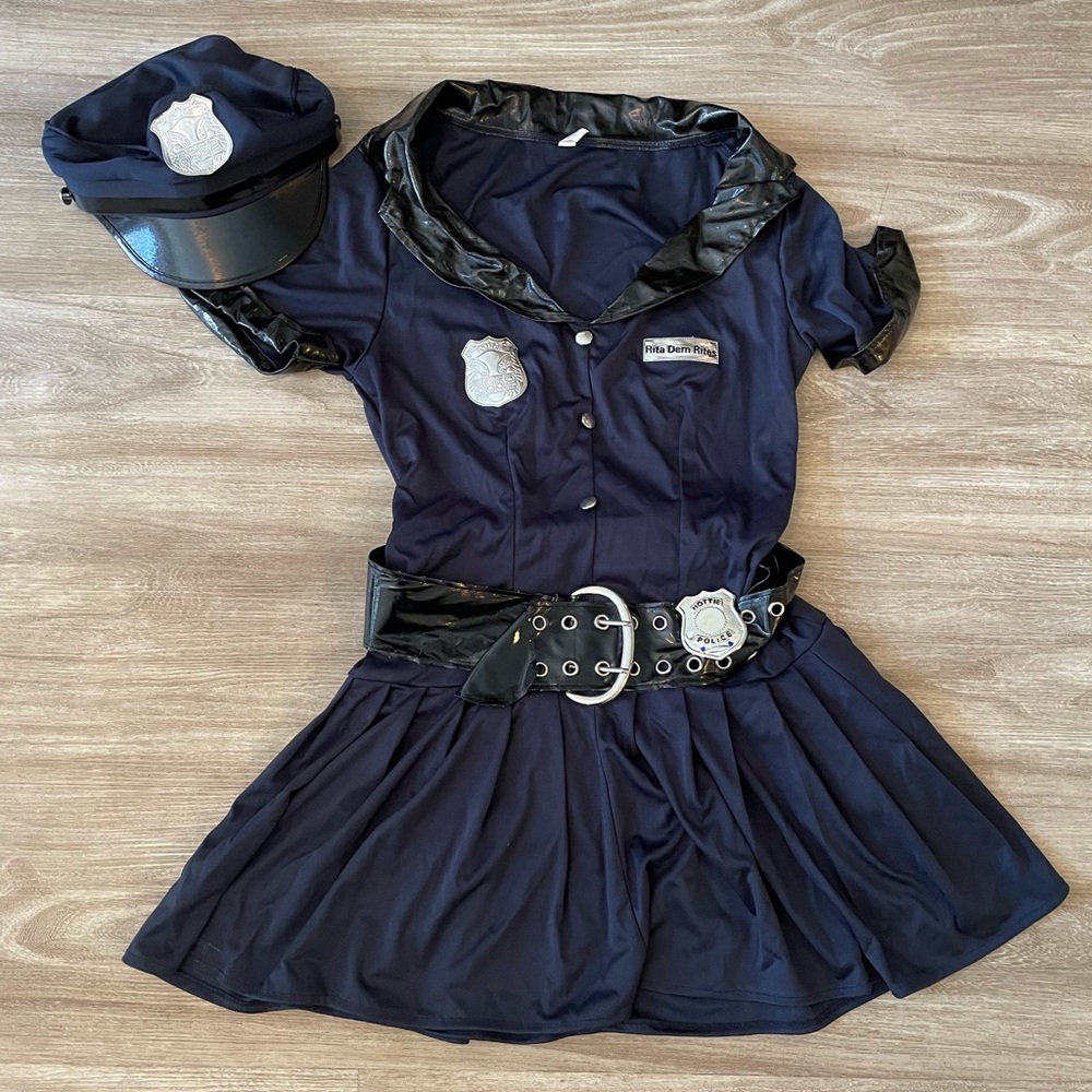 Women’s Costume